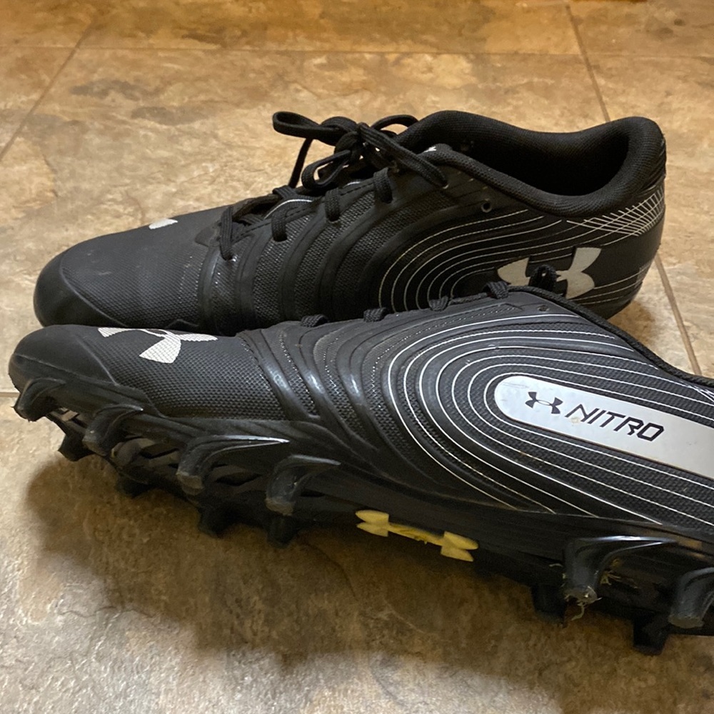 Mens Football Cleats